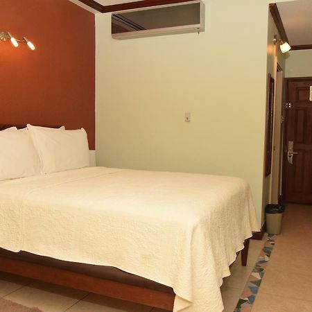 Brandsville Suites Джорджтаун Екстер'єр фото