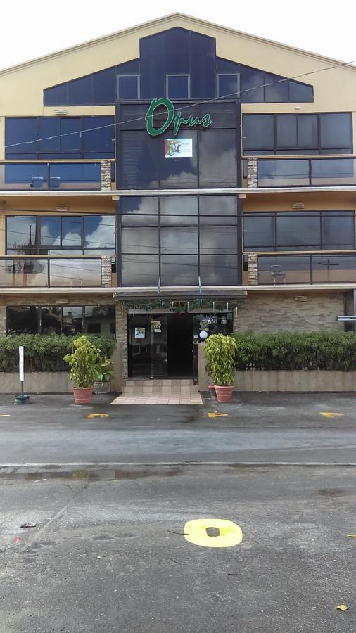 Brandsville Suites Джорджтаун Екстер'єр фото