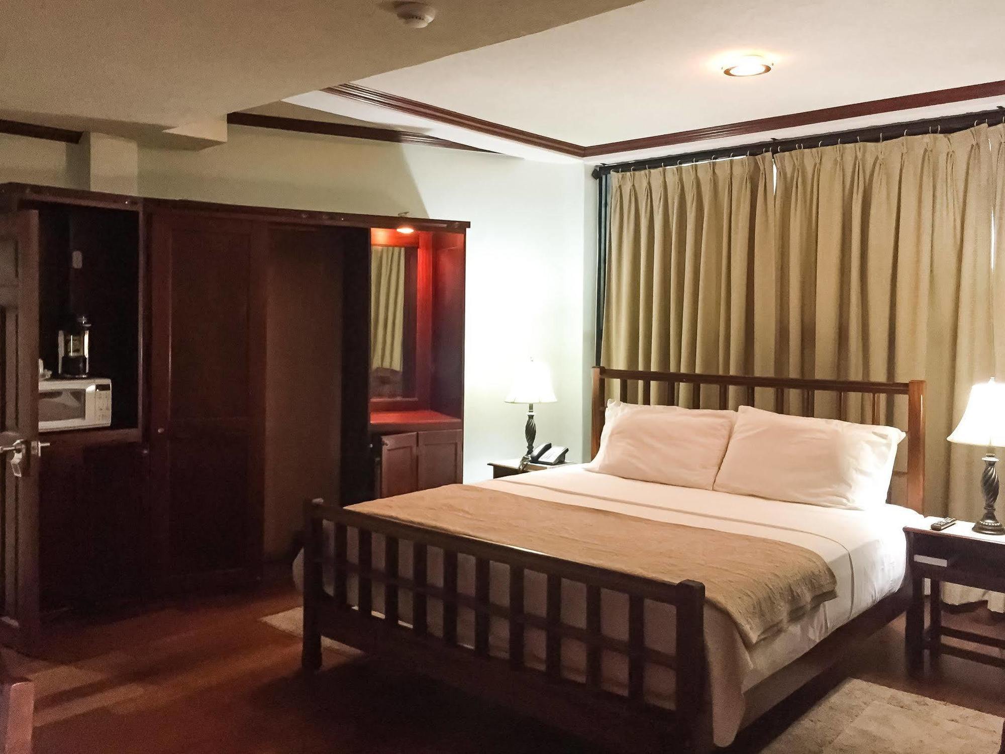 Brandsville Suites Джорджтаун Екстер'єр фото